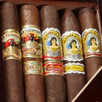 La Aroma/San Cristobal '92-95 Rated' Sampler Box Cigar Samplers