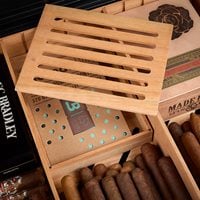 HERF Cool-a-Dor  450 Cigars
