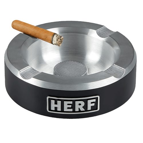 https://img.cigarsinternational.com/product/iris/bgwhite/wd500/herfsig-1000-cigar.png?v=580162&format=jpg&quality=84