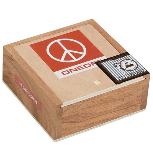 Illusione ONEOFF Cigars Cartuchos (Short Robusto) (3.8"x52) Box of 10